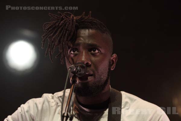 KELE OKEREKE - 2017-05-19 - PARIS - Cafe de la Danse - 